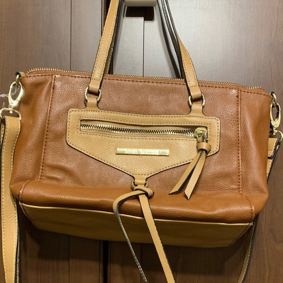 Steve Madden Crossbody Bag - Picture 3 of 15